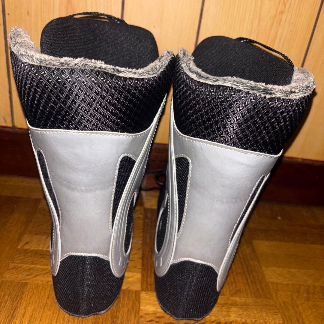 FASTECレディーススノーボードブーツ　BOA ダイヤル式　23．5