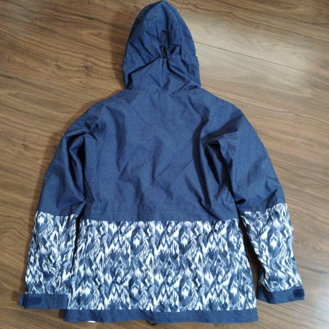 【極美品】ビラボン　スノボーウェア　上下　レディース　上M 下S