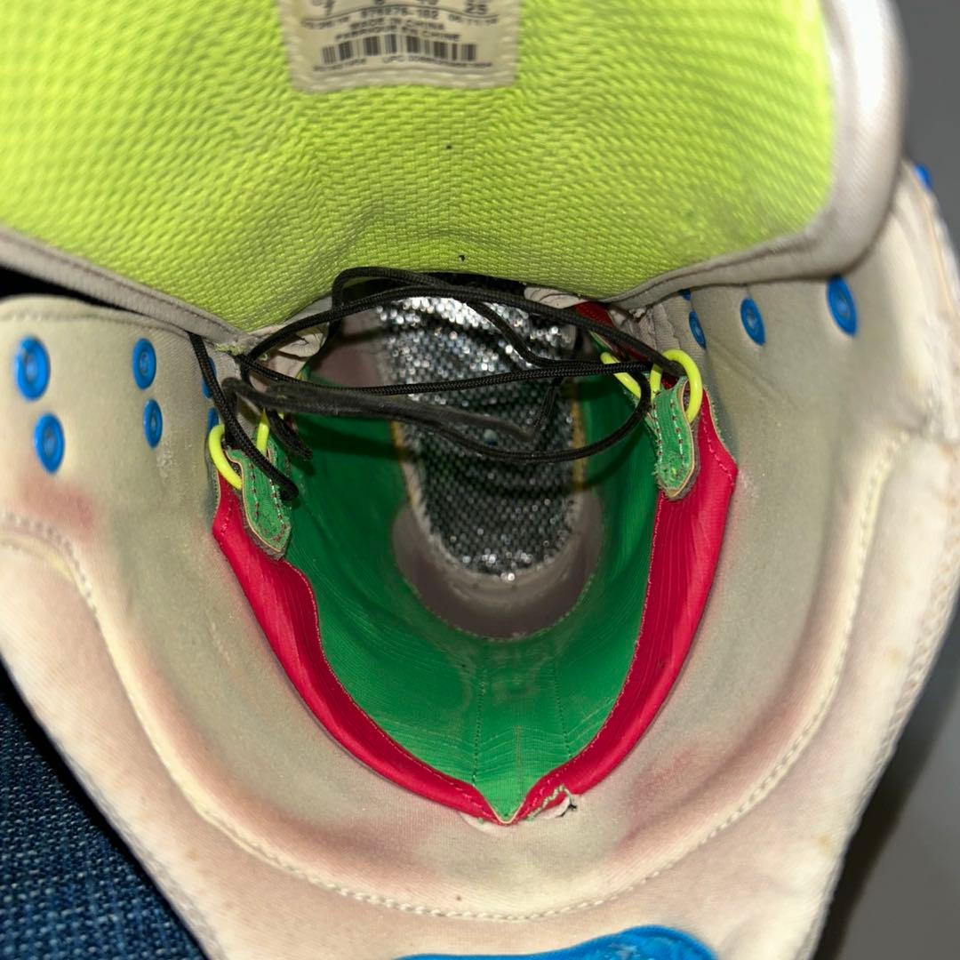 レアNIKE ZOOM怪獣　ナイキ　スノーボードブーツ　25cm