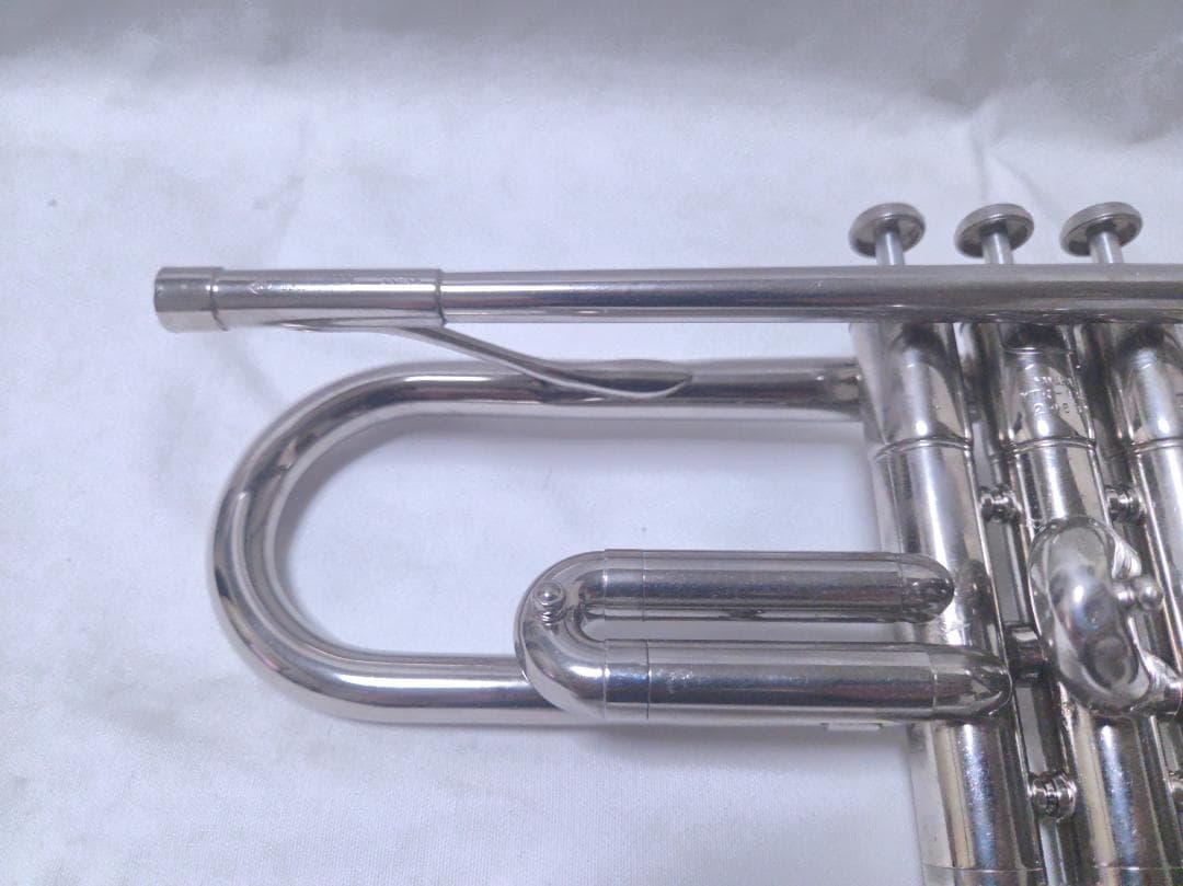 YAMAHA YTR-136 トランペット ニッケルメッキ 日本製 #2420F