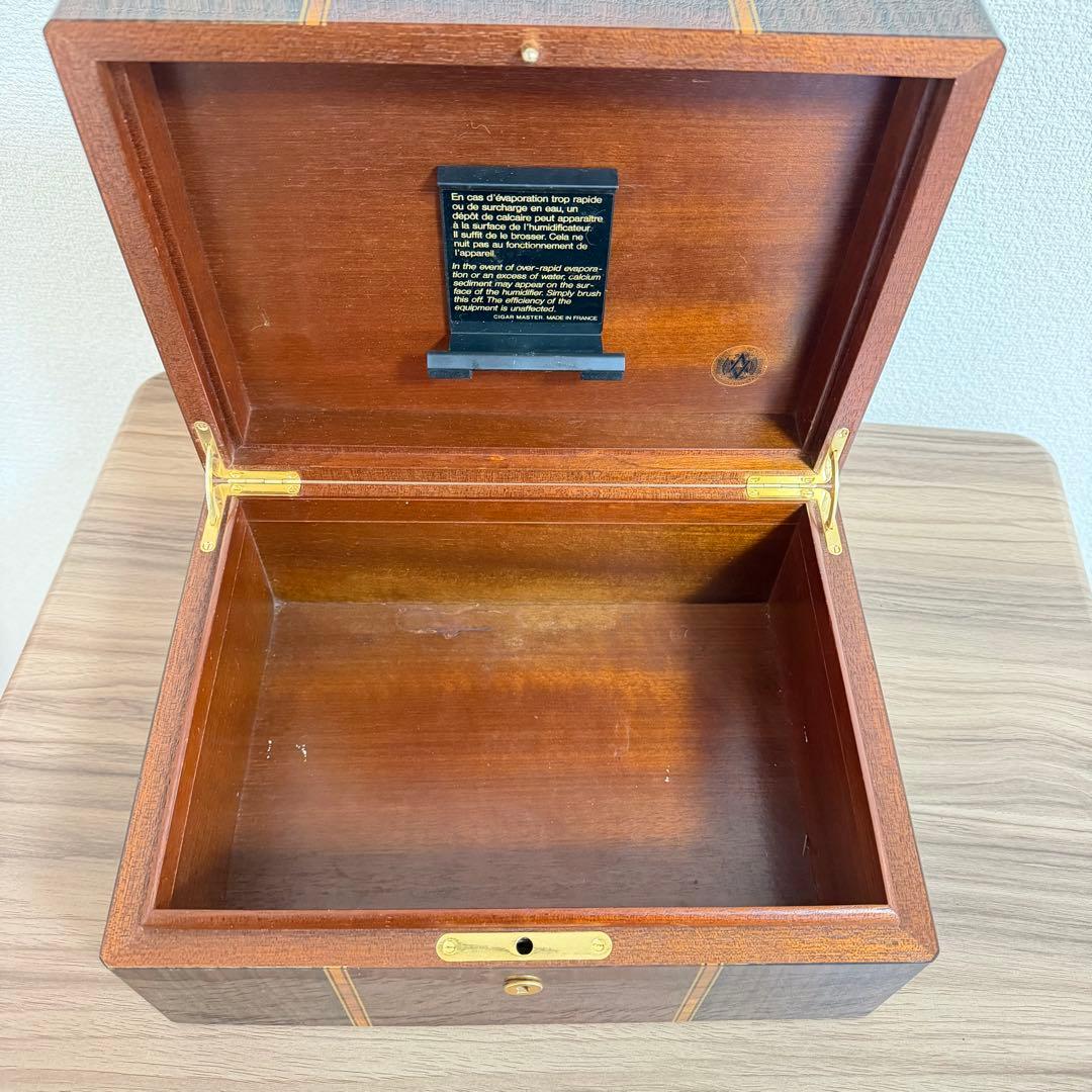【高額商品】大型　ヒュミドール　フランス製　葉巻用