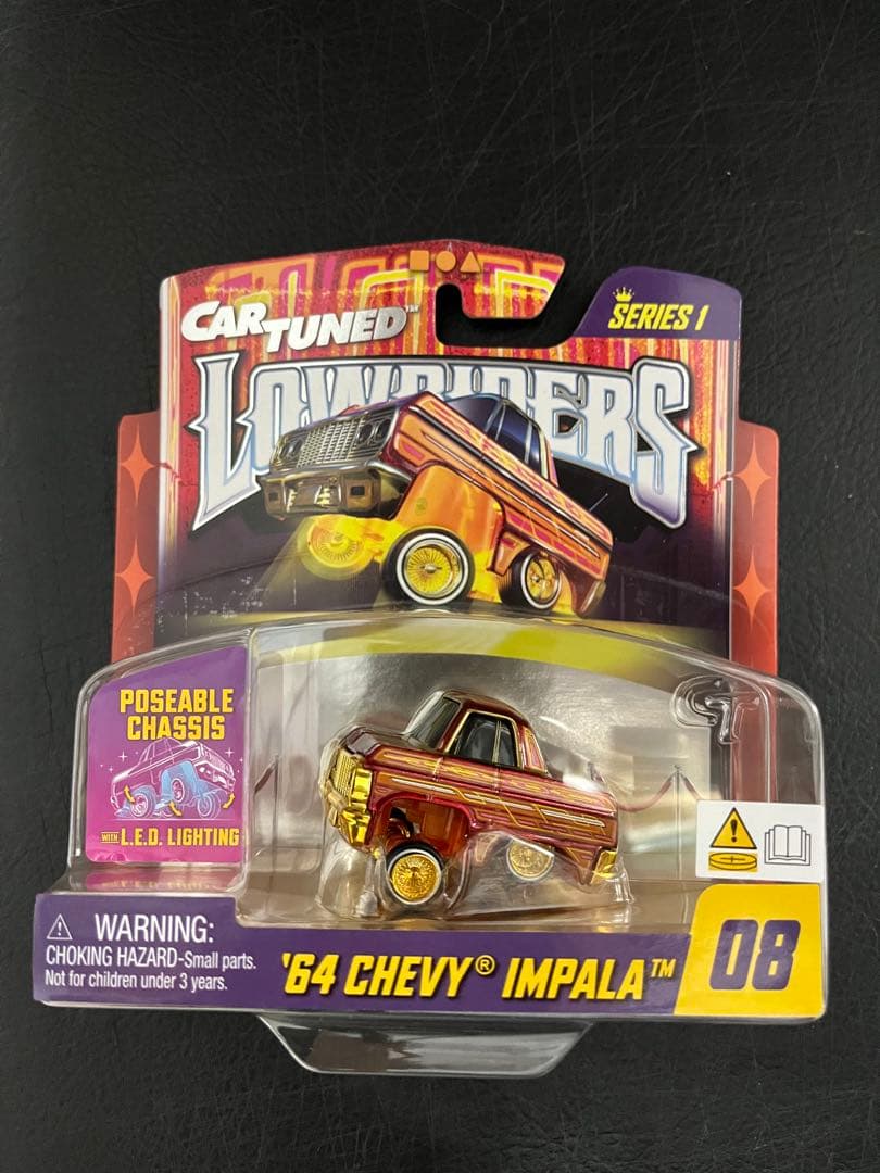 Car Tuned Lowriders ローライダー8台コンプリート セット
