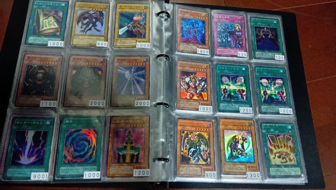 初期版　ブルーアイズホワイトドラゴン3枚＆レアカード＆レリーフセット　限定値下げ