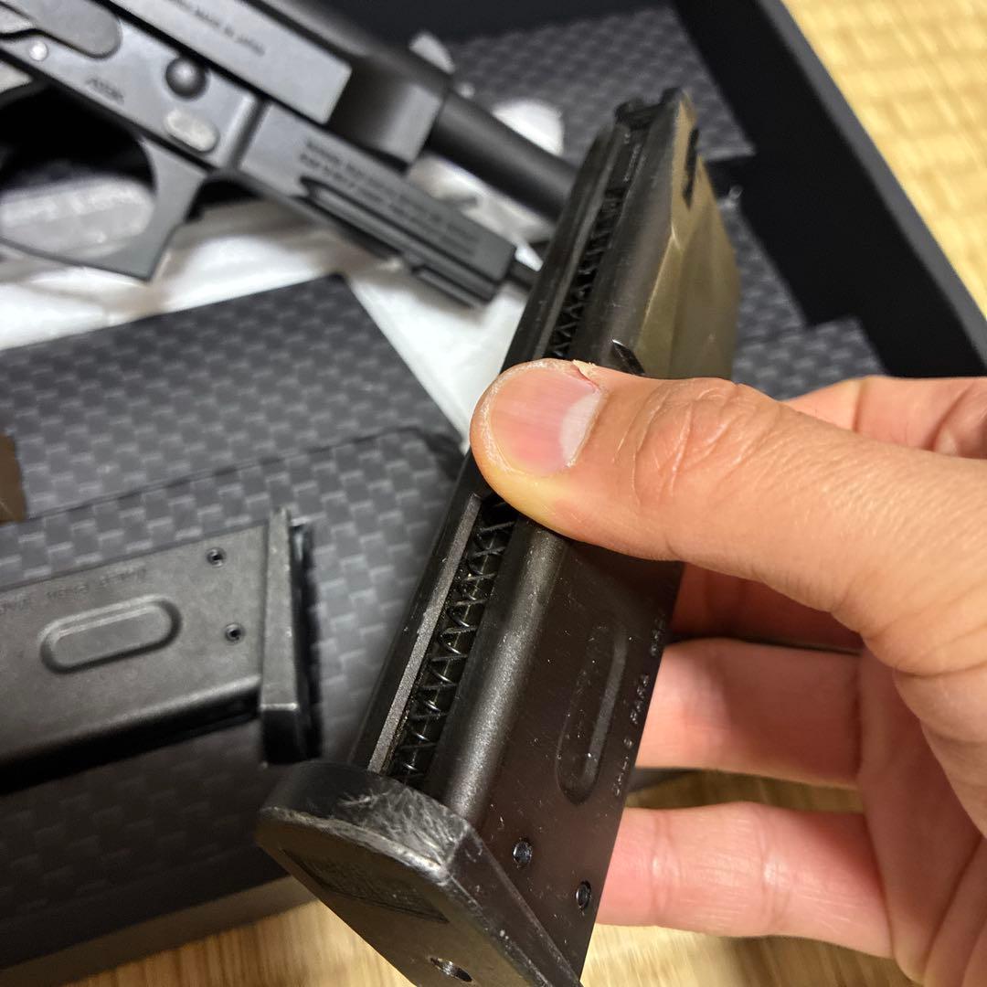 値引き不可　東京マルイM9A1ガスブローバック　純正マガジン+1