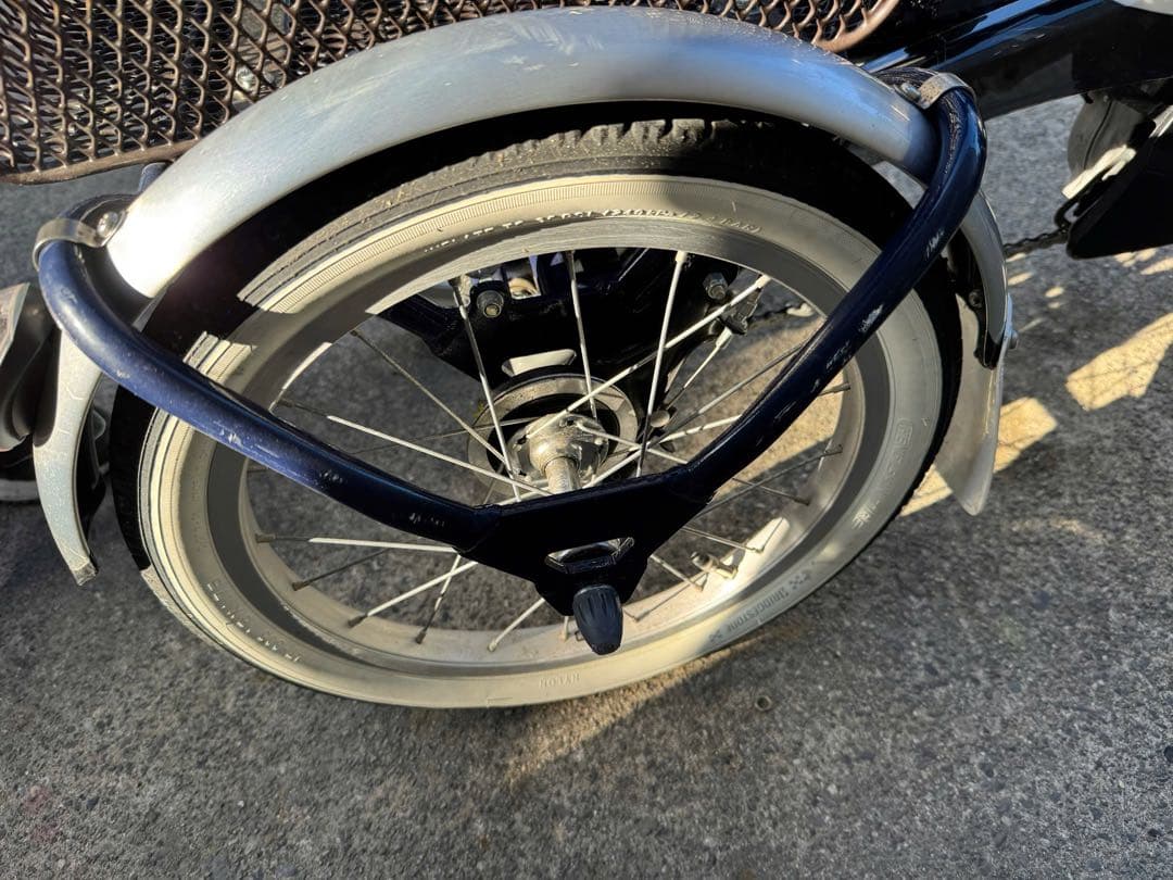 電動アシスト三輪車