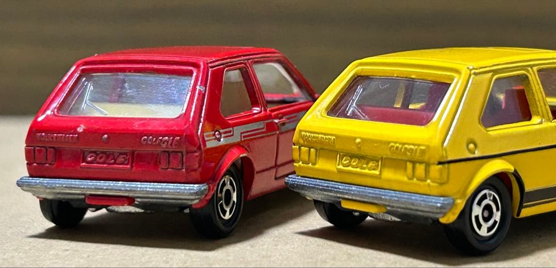 トミカ フォルクスワーゲン ゴルフ GLE 2台セット
