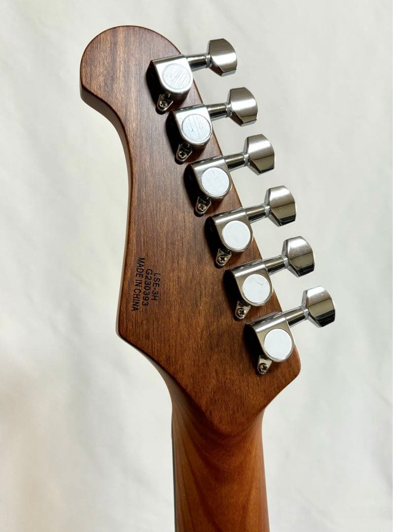 【美品、新品弦張替済】Laid Back エレキギター LSE-3H