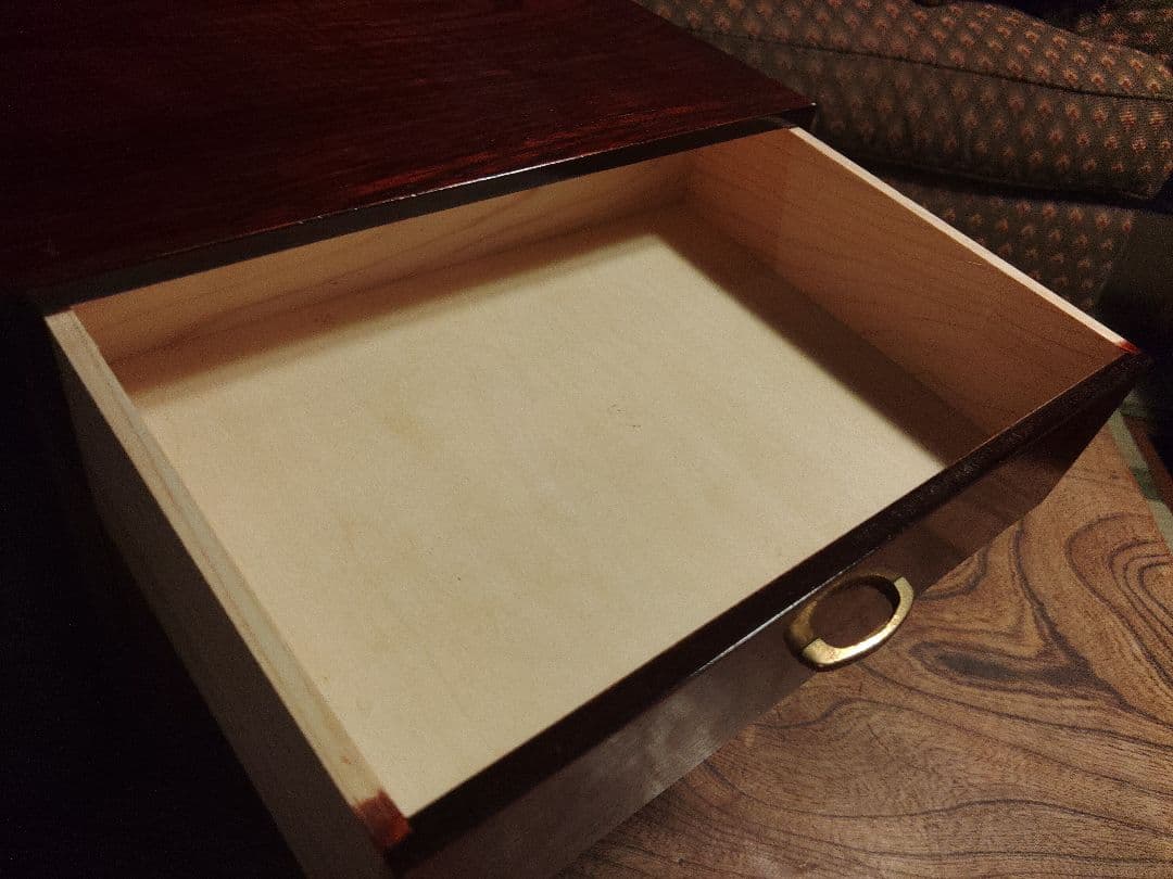 未使用　チェスト　シェルフ　本棚　小物入れ　収納　レトロ　アンティーク　漆　希少