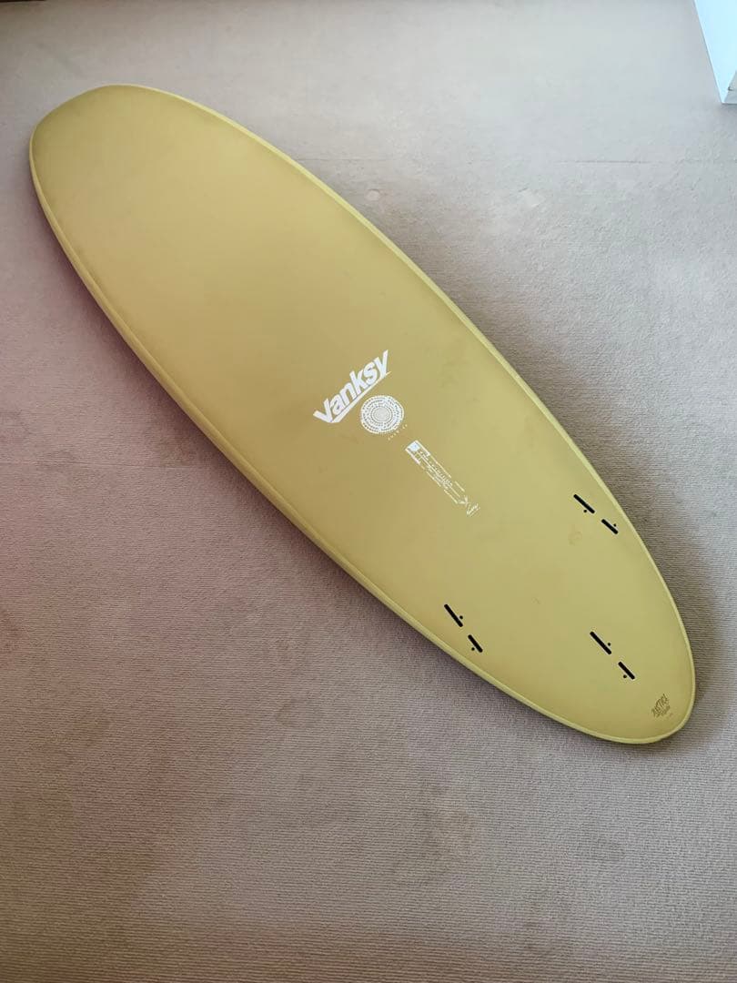 　ジャスティスサーフボード MID クロコダイル 7'0\"