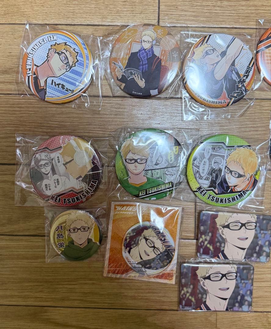 m*o様 ハイキュー　月島蛍　グッズ　アクリルスタンド　缶バッジ　102点　まと