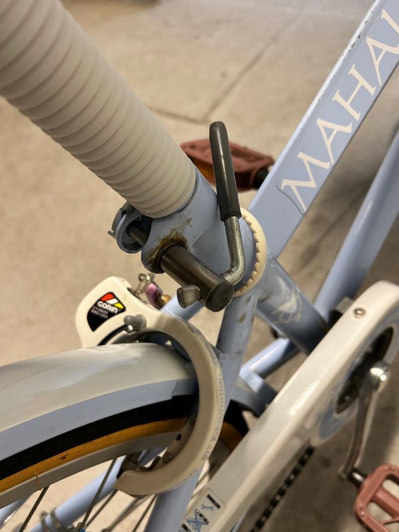 自転車22インチ 女の子 MAHALO 6段変速 【手渡し限定】