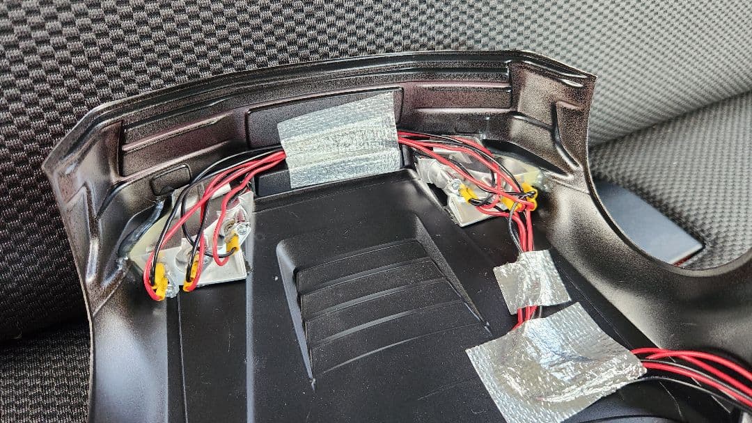 1/10 タミヤ　ニスモ R34 GT-R ボディ　電飾付き　ステッカー残