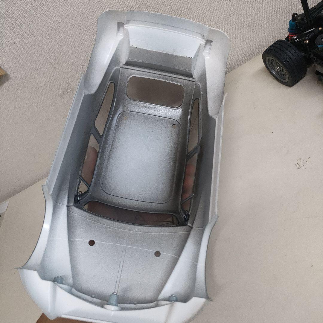 タミヤ MB-01シャーシ、 オプション装備、サーボ、フィアットボディ付き