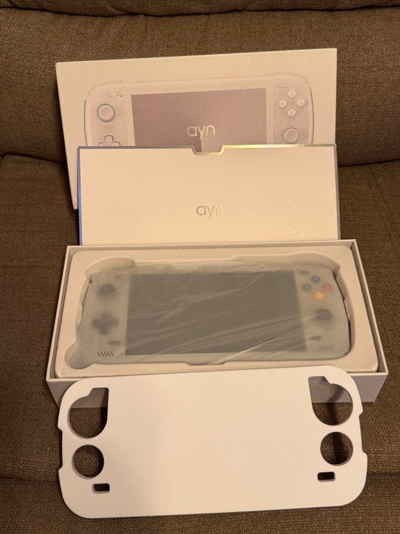 AYN Odin2 MAX 16GB+512GB Rainbow色