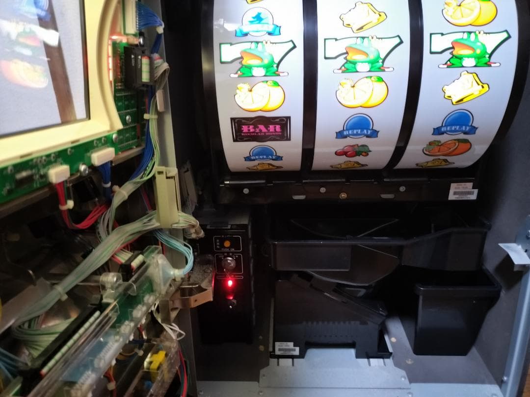 パチスロ実機★ニイガタ電子★キングオブキングパルサー★オートプレイ不要機付