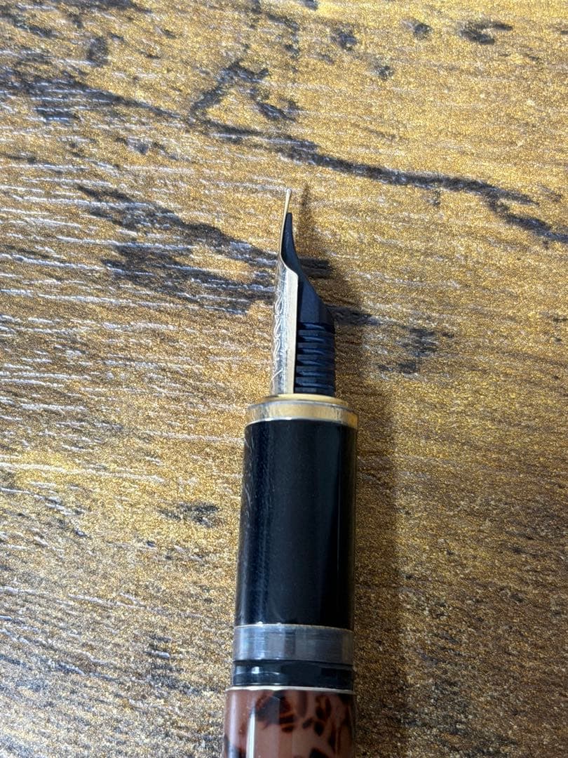 1984年製　初期型　カスタム　鼈甲柄　パイロット　万年筆　M コンバーター一体