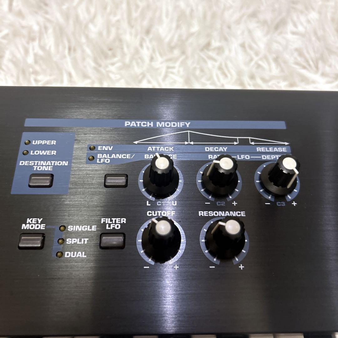 【美品】Roland JUNO-D シンセサイザー ペダル付 廃盤