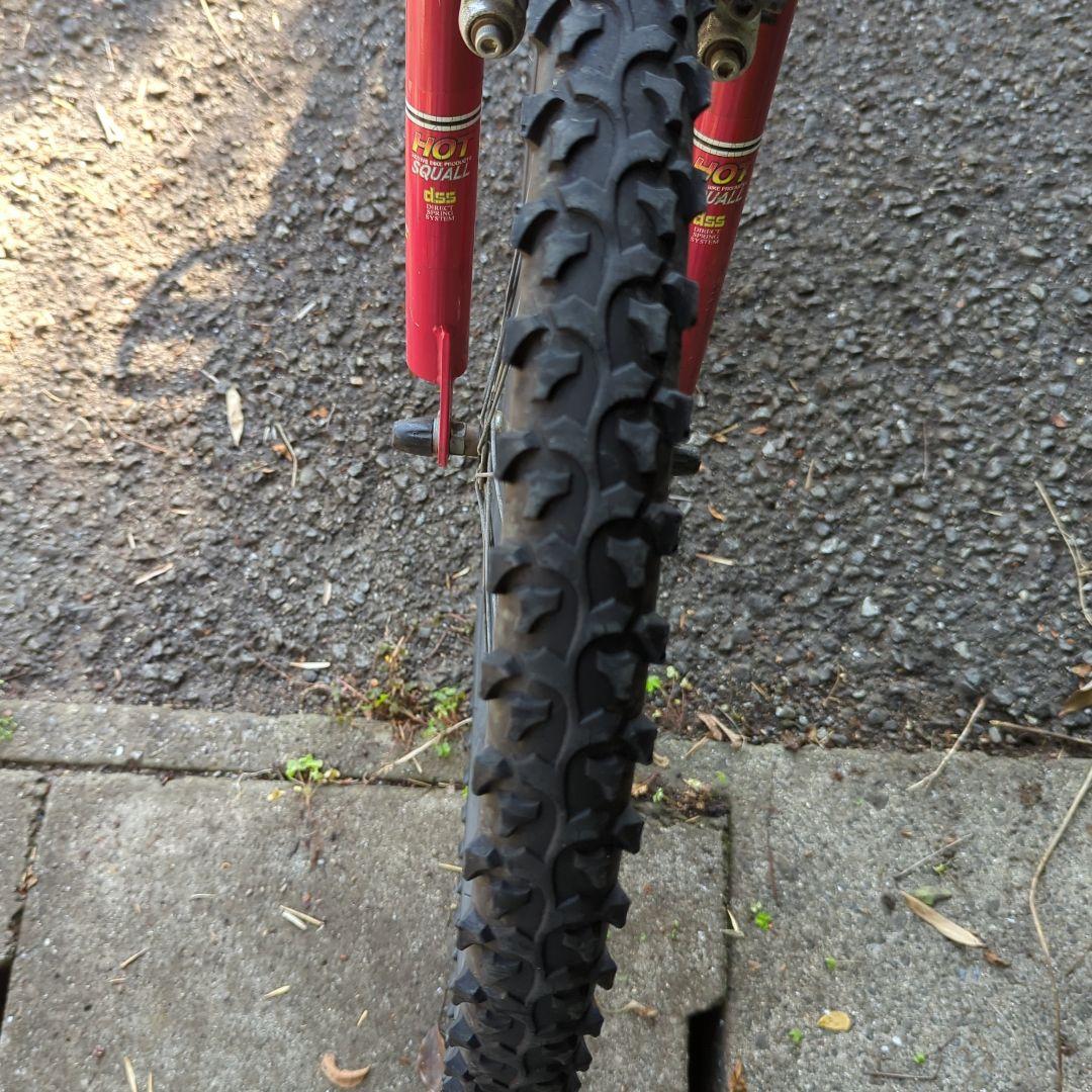 マウンテンバイク　HOTSQUALL 26インチ　ショック付き　鉄フレーム現状車