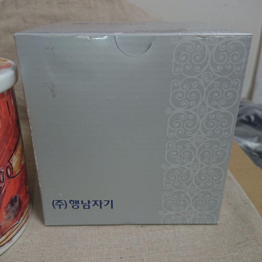 新品 東方神起 ユノ デザイン マグカップ 完売品 サイン入り 光州ビエンナーレ