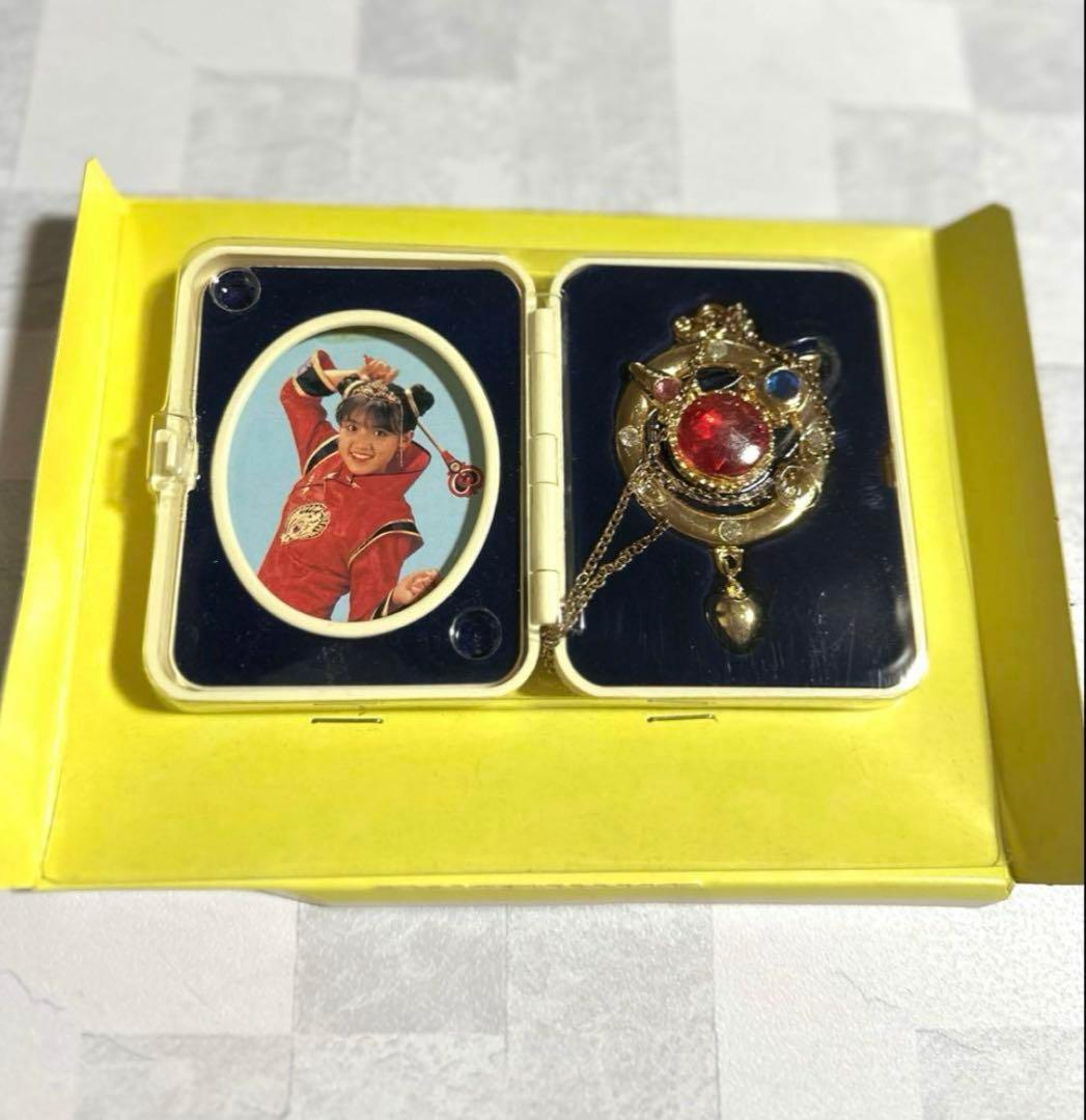 魔法少女　ちゅうかなぱいぱい！ ヘアーブレス、とってもすてきなペンダント　レトロ