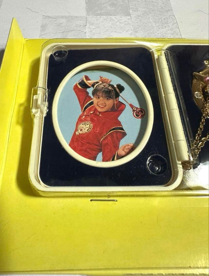 魔法少女　ちゅうかなぱいぱい！ ヘアーブレス、とってもすてきなペンダント　レトロ