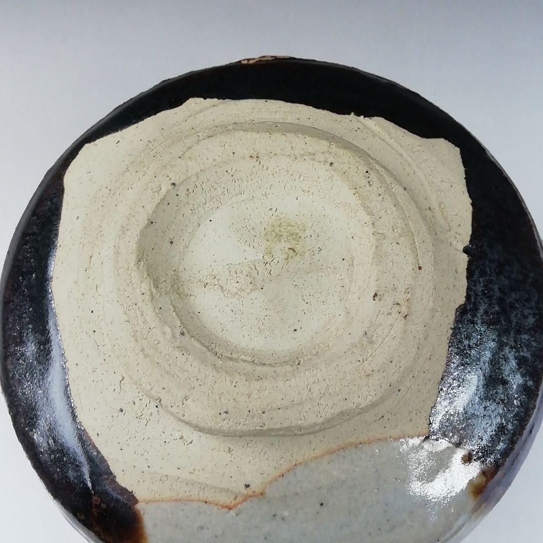 Ｔ５７４　茶碗　『黒織部　茶碗』『白倉窯　伊村彰介』　共箱　抹茶碗　茶道具