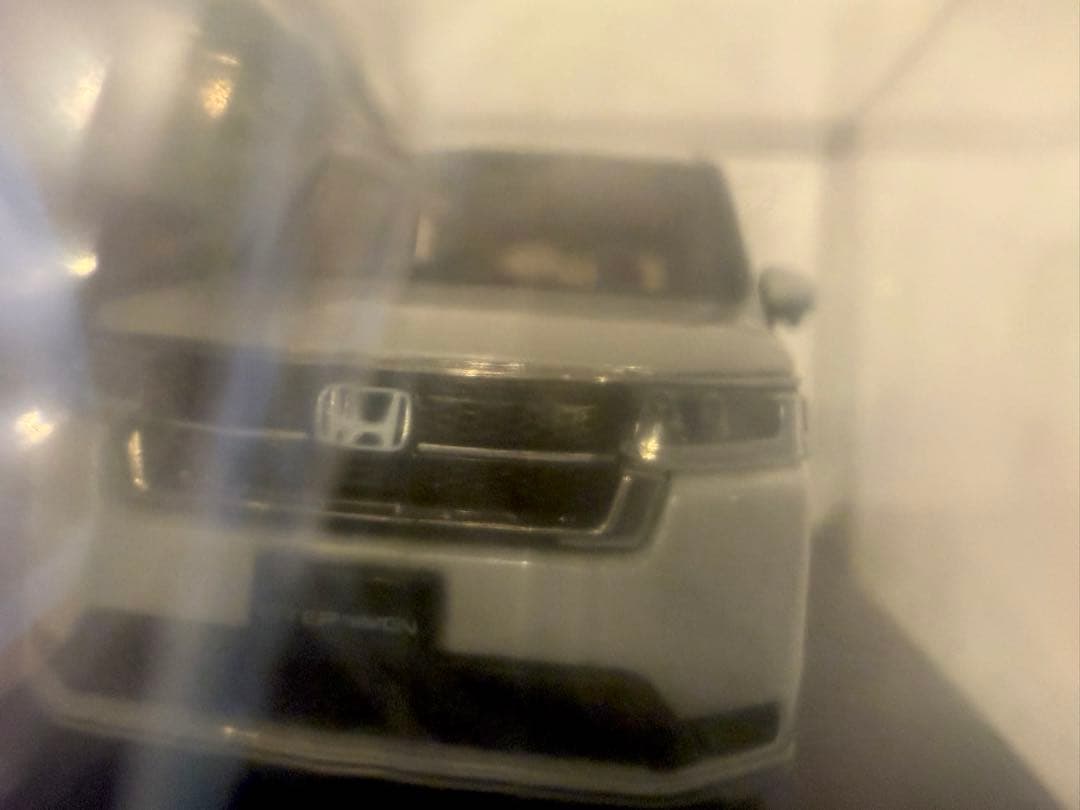 ステップワゴン　スパーダ　白　ミニカー　新品　1/43 ホンダ　STEPWGN