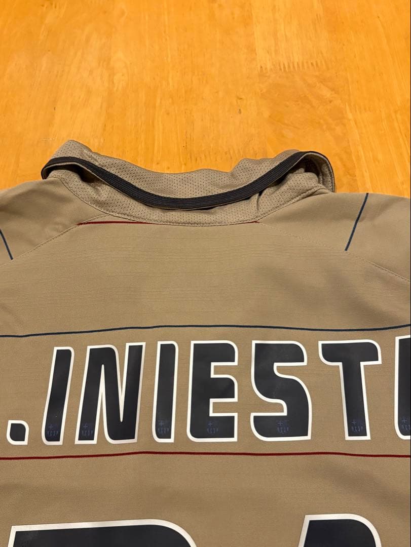 超希少 正規品 新品 極上品 バルセロナ 04/05 3rd イニエスタ L