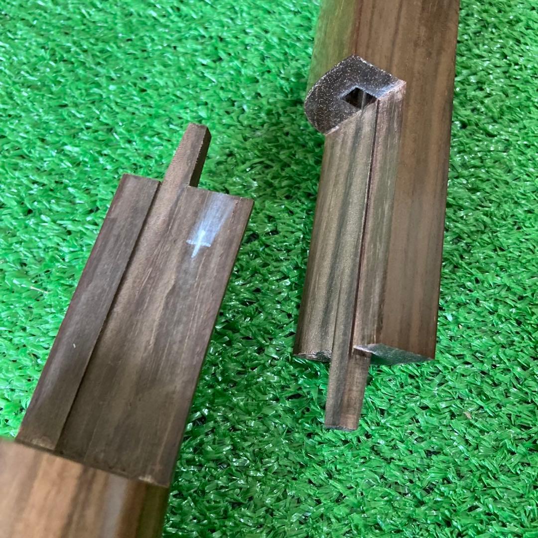 三味線　ハードケース付き　中棹　五厘大　丸打胴　付属品多数