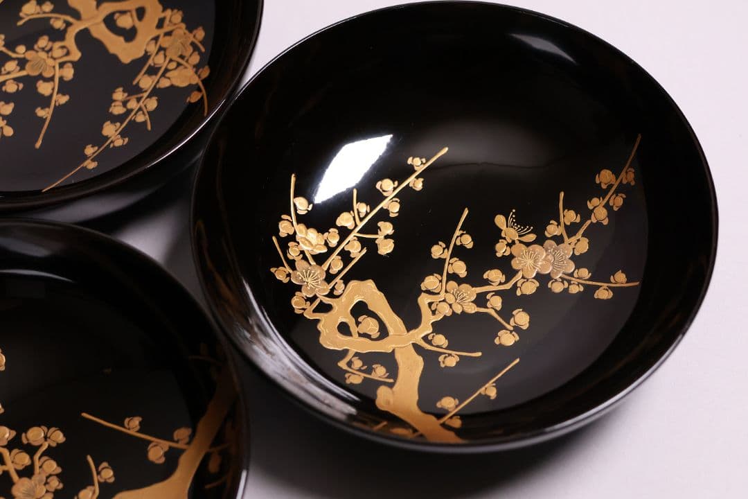 【CM232】古い木皿 五客 梅 金蒔絵 黒塗 小皿 菓子皿 木製漆器 大正昭和