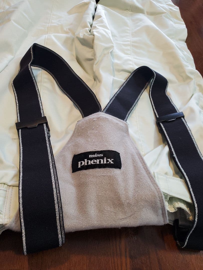 お値打ち＆訳ありphenix スキーウェア上下＆小物セット