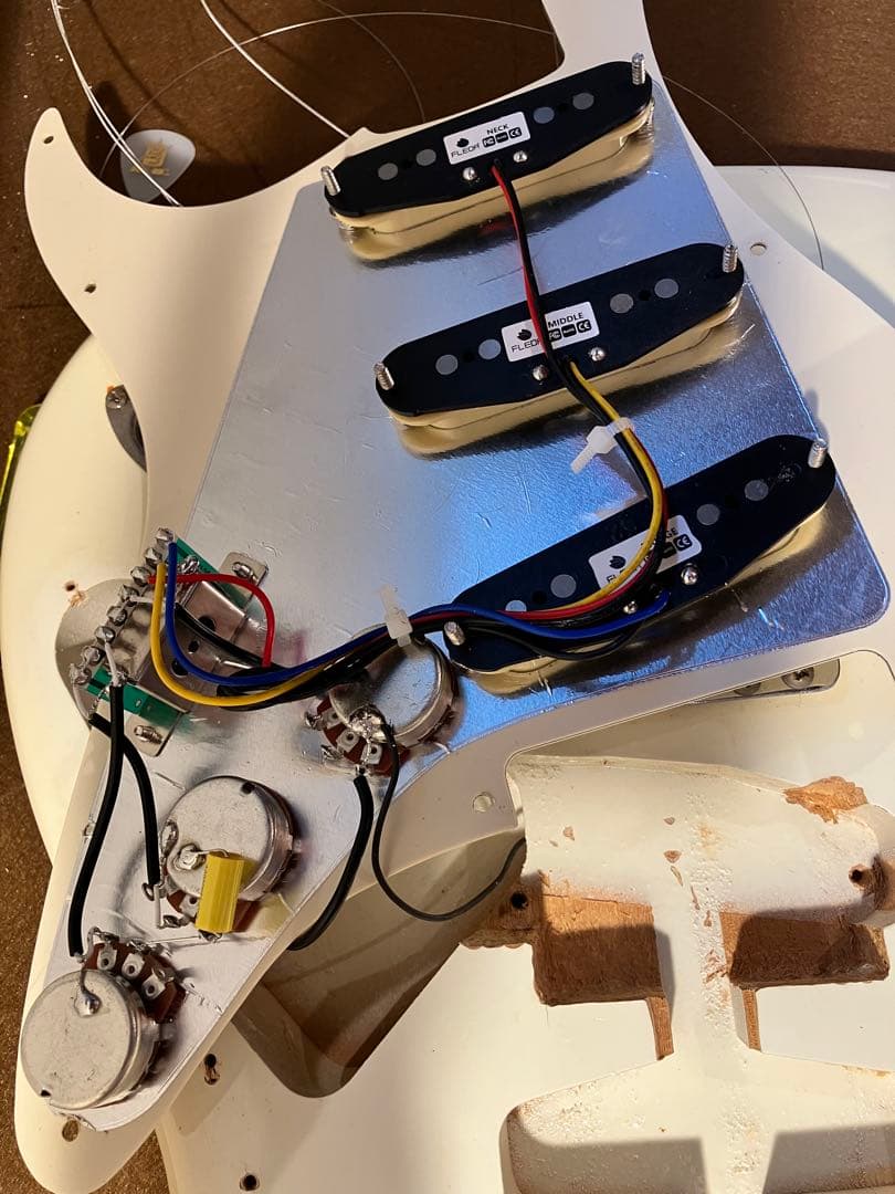 80年代ジャパンビンテージ　YAMAHAストラト　st360R