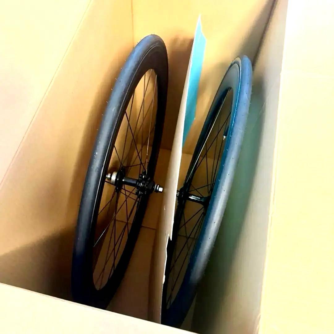 BOMA カーボンホイール 前後セット 700c ピスト 10T ハブ付き即発送