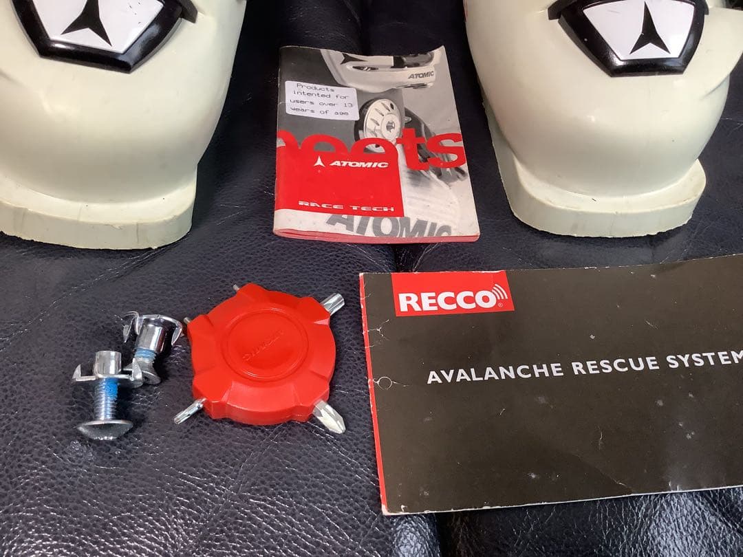ATOMIC RT アトミック スキーブーツ STl 100 294 おまけ付き