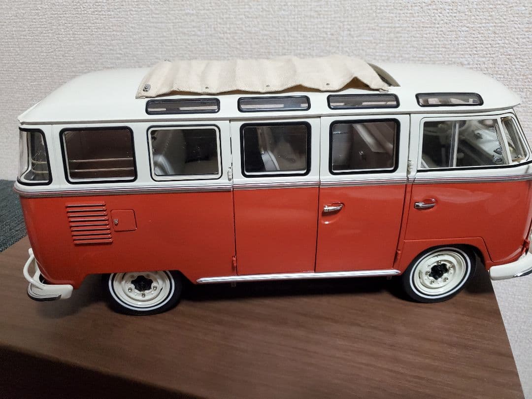 サンスター 1/12 1962 フォルクスワーゲン サンババス レッド