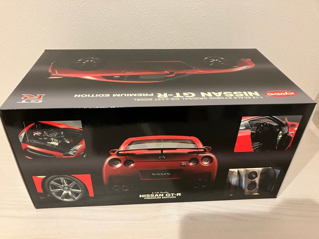 1/18 京商 日産 スカイラインGTR R35 Premium