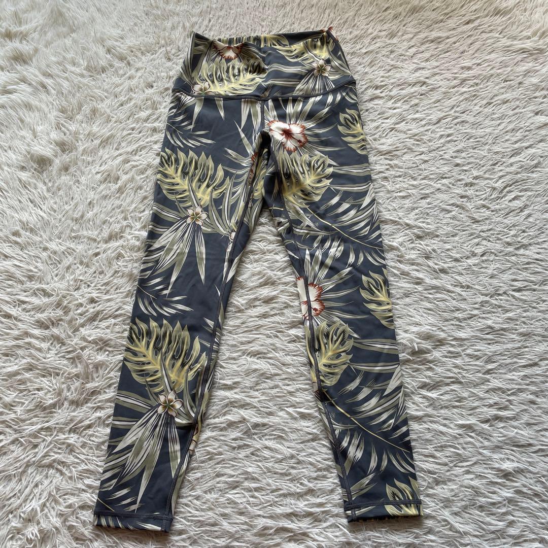 SUKALA ボタニカル ヨガウェア ￼セットアップ ￼状態良好