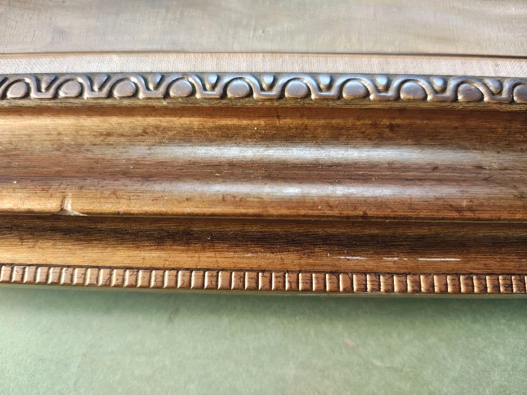 【送料込】F50号 額縁 ゴールド アクリル板付 大型 アンティーク調 個展