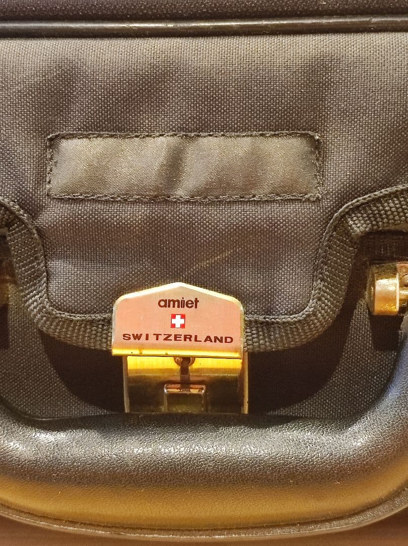 amiet SWITZERLAND バイオリン ケース 4/4 ハードケース 弦