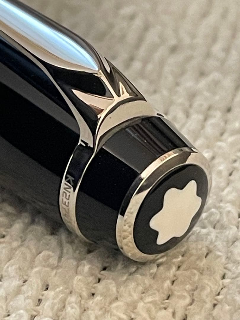 ◾️プラチナ美品◾️モンブラン◾️ボエム◾️キャップ式ボールペン◾️新品リフィル付属◾️
