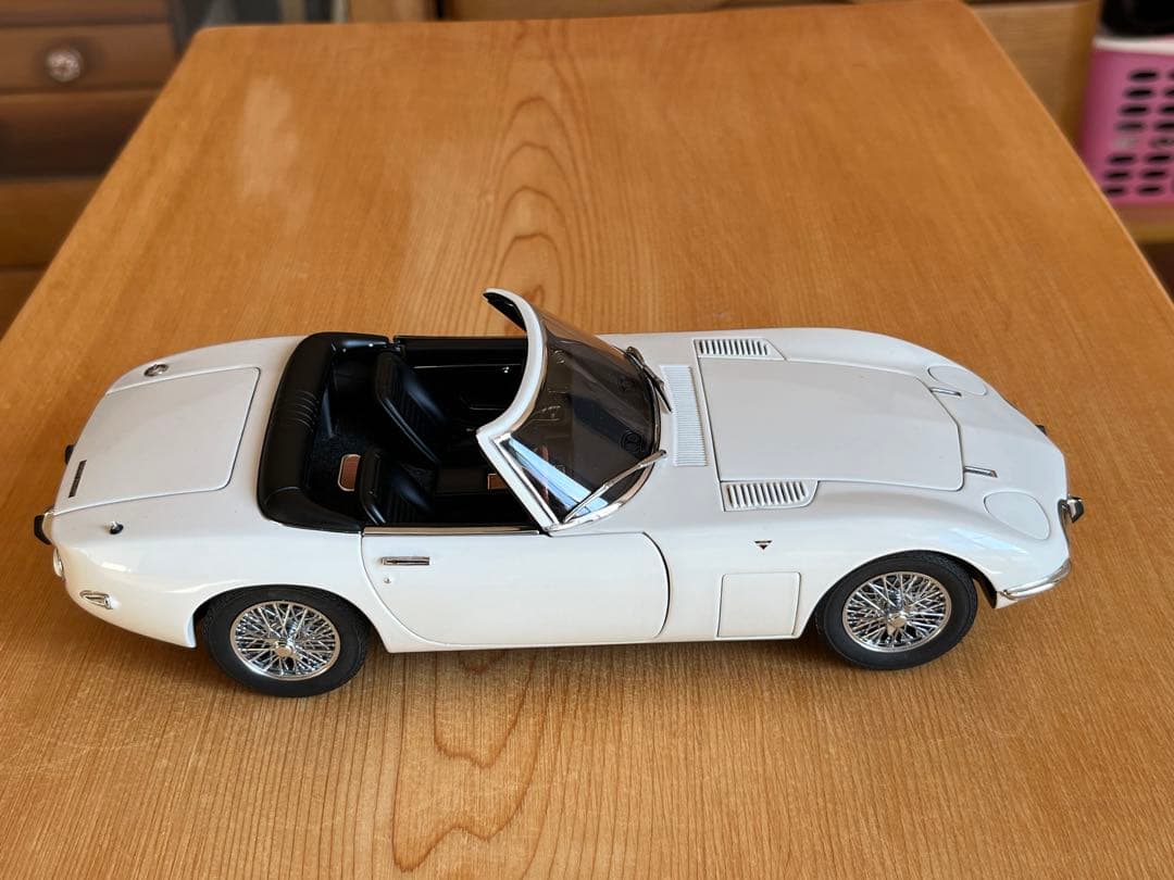 【最終お値下げ】オートアート製1/18ミニカートヨタ2000GTカブリオレ
