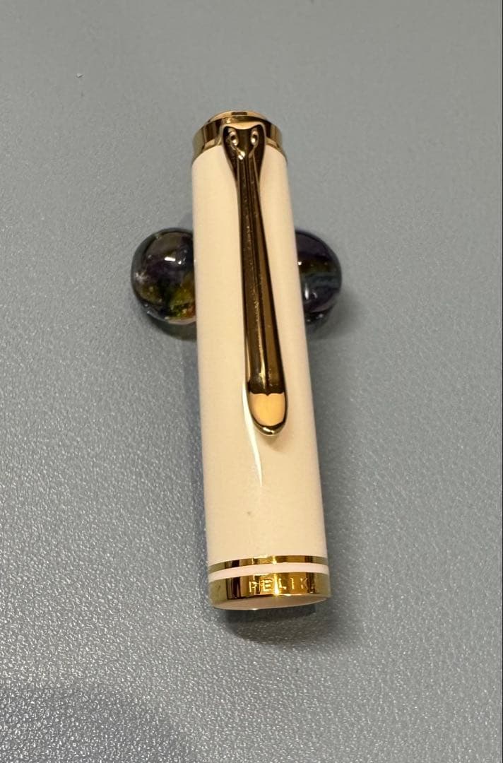 ペリカン　ターコイズホワイト　M