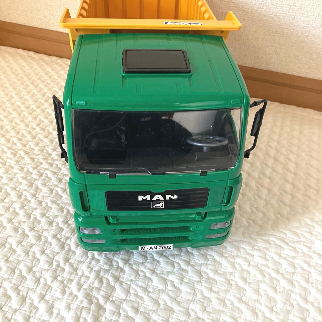 bruder ブルーダー　ミキサー車　ダンプカー　2台セット　ドイツ製