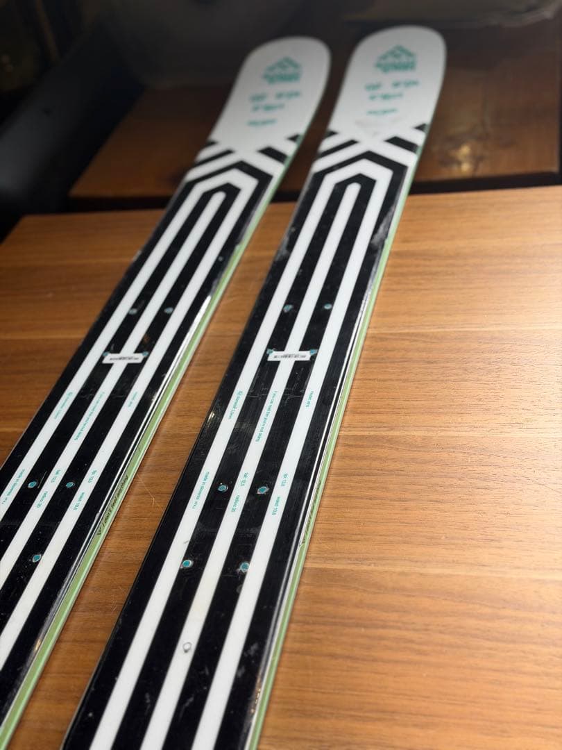 2020 black crows atris 178.3 フリーライド