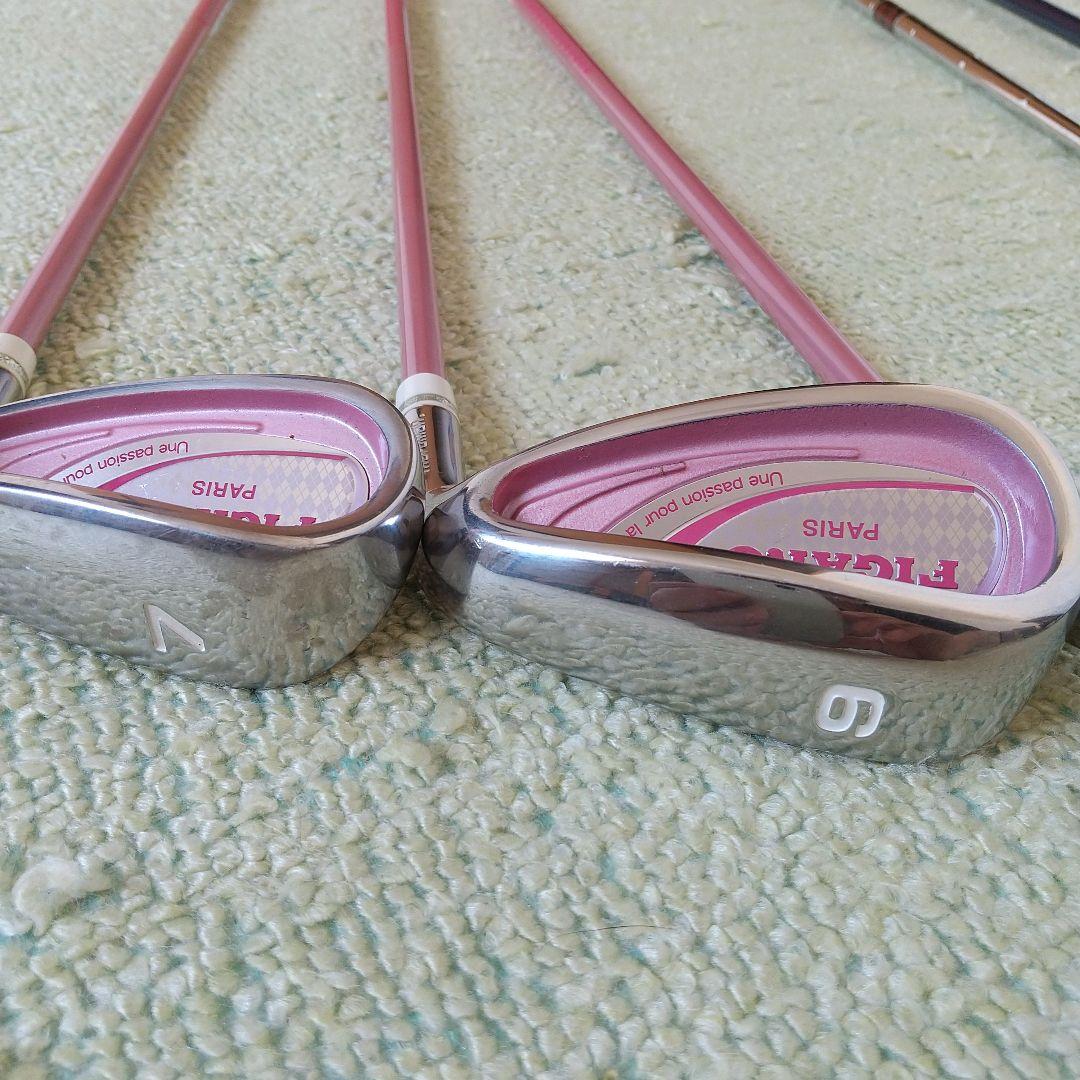 FIGAROレディース ゴルフクラブとトラサルディゴルフバック