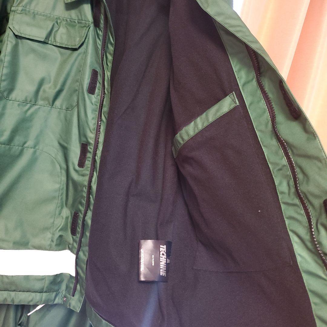 TECHNINE 緑 スキーウェア ジャケットパンツセット