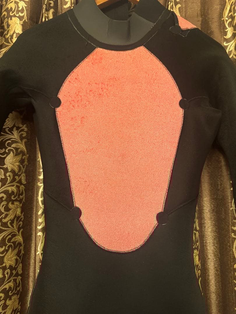 XCEL エクセル　４.3ミリ　セミドライウエットスーツ　最終赤字処分‼️