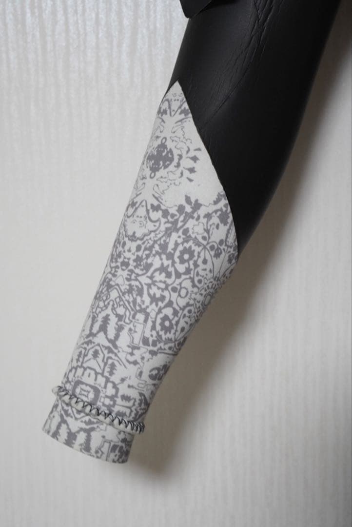 O'Neill ウェットスーツ ドライスーツ レディース