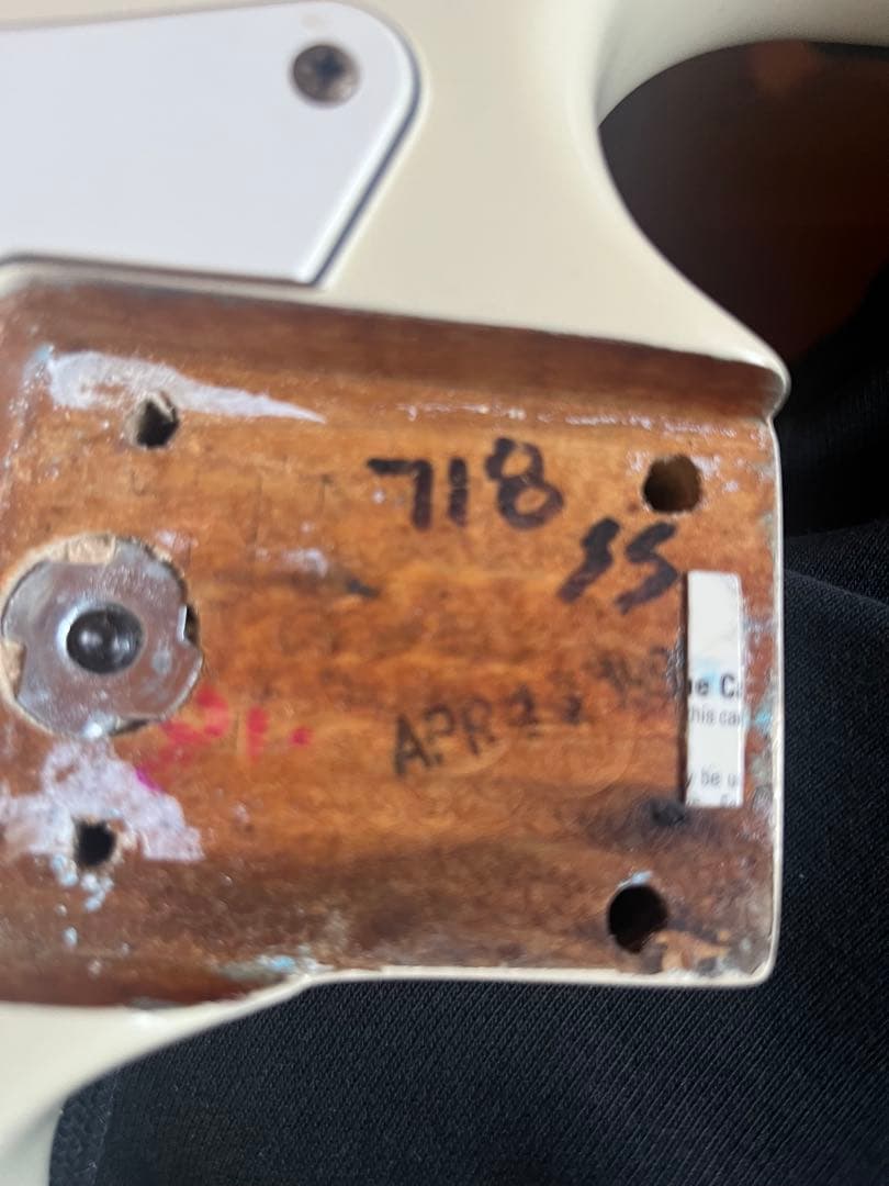 もう値引きできません　fender USA 1999ストラト　アメスタ