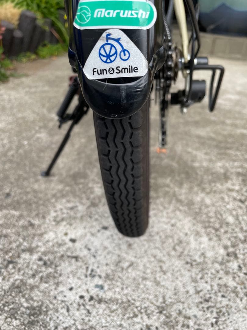 ROXY 20㌅サイクル ベージュ バスケット付6段変速　折りたたみ